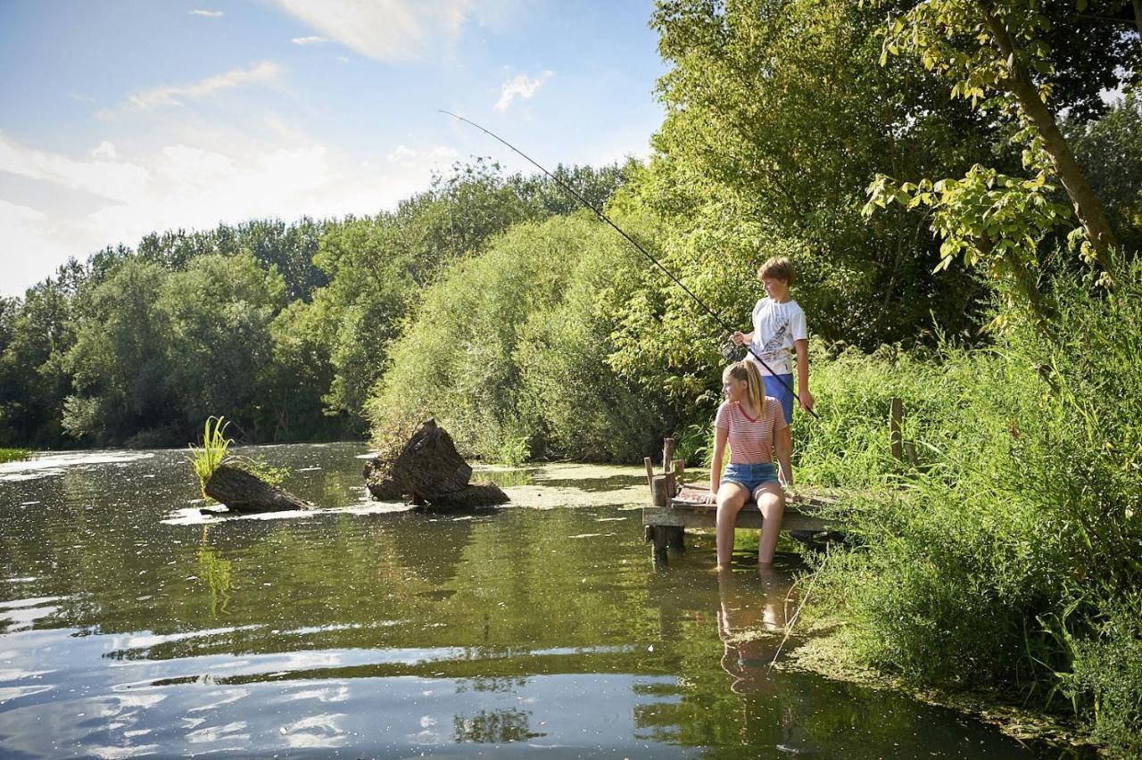 Camping Aux Rives Du Soleil ปงต์-เดอ-โวซ์ ภายนอก รูปภาพ