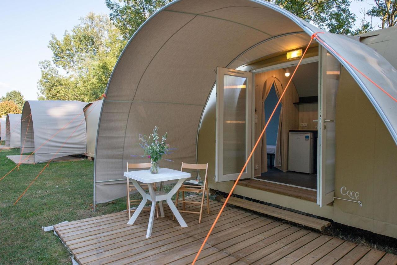Camping Aux Rives Du Soleil ปงต์-เดอ-โวซ์ ภายนอก รูปภาพ